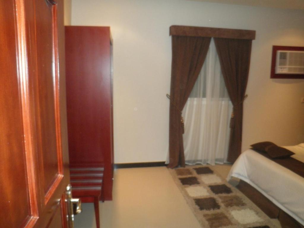 Al Muhaidb Al Nadwa Riad Habitación foto